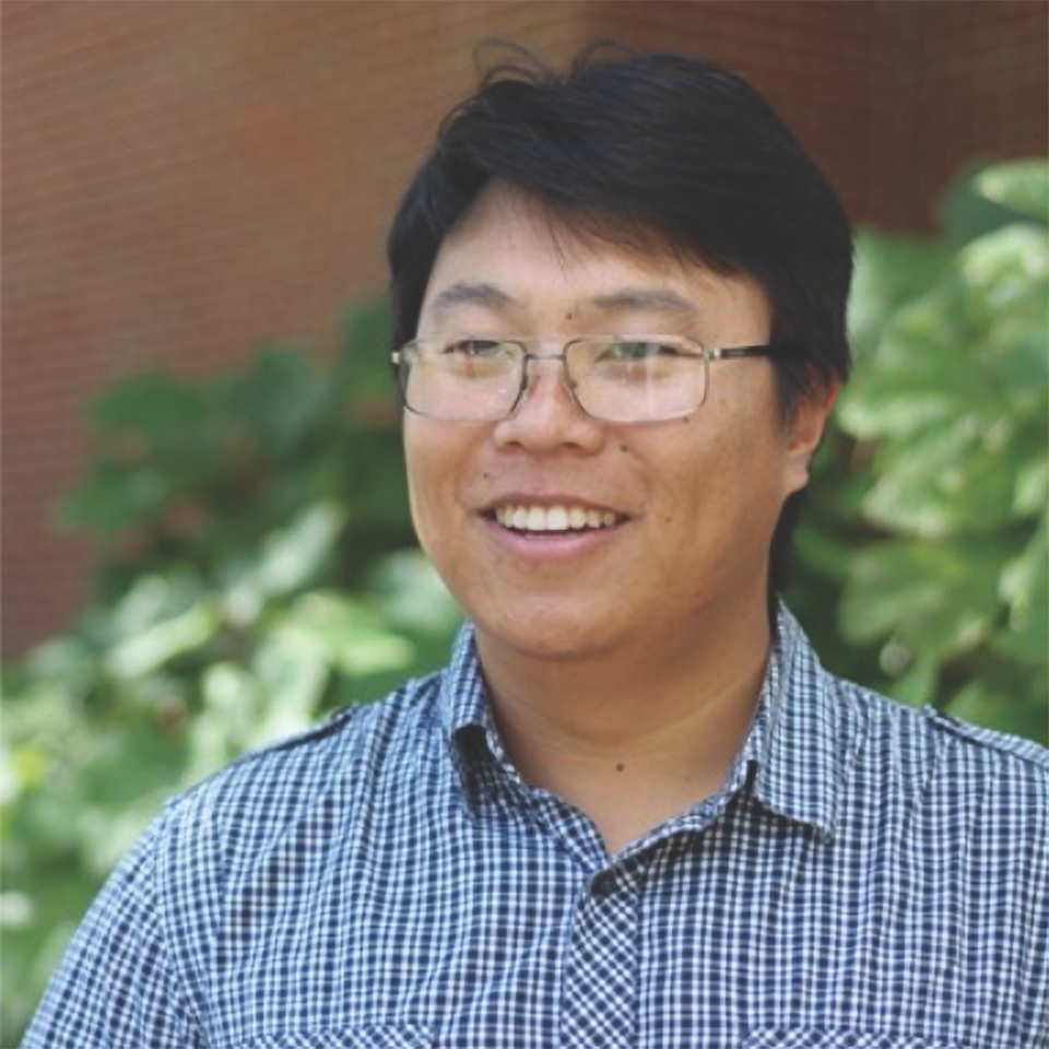 Gongbo Liang